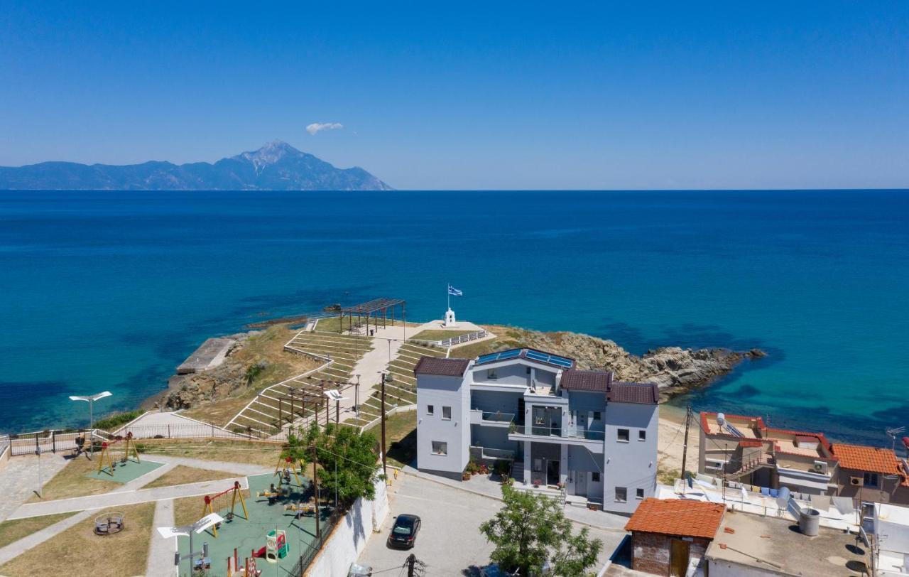 Almare Seaside Studios & Suites - Sarti Sithonia Екстер'єр фото