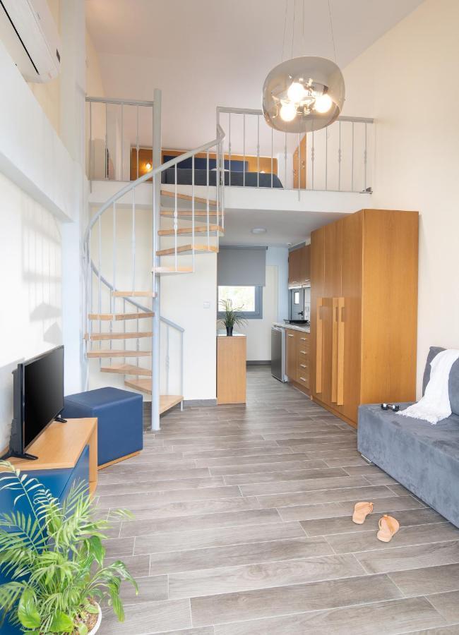 Almare Seaside Studios & Suites - Sarti Sithonia Екстер'єр фото