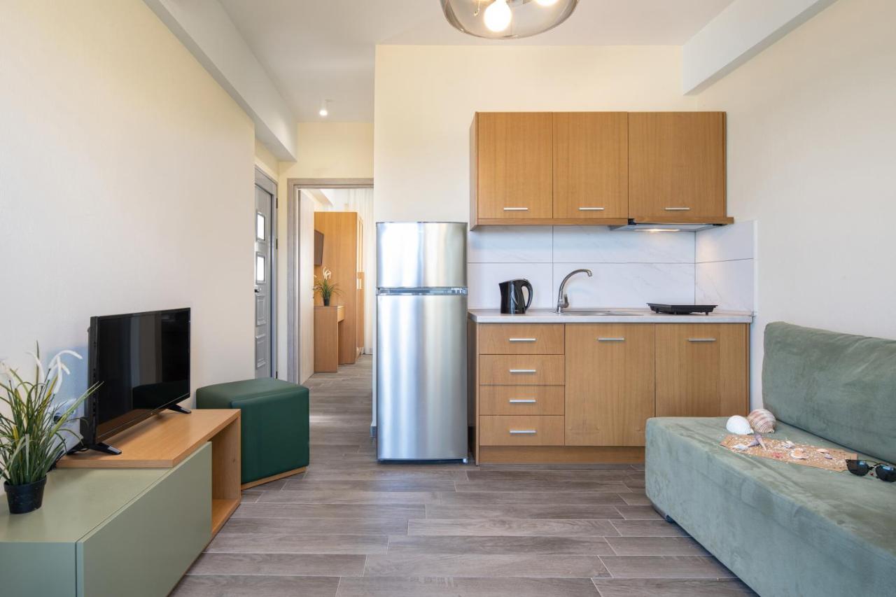 Almare Seaside Studios & Suites - Sarti Sithonia Екстер'єр фото