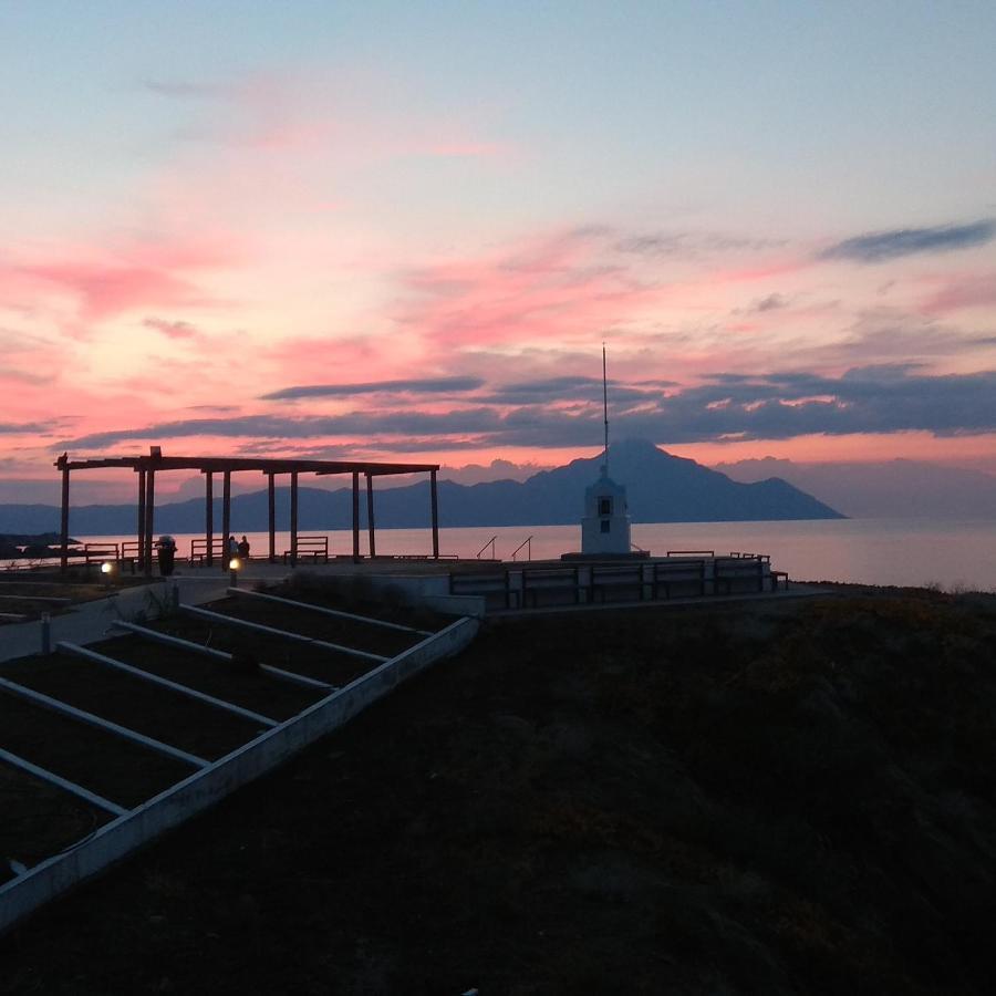 Almare Seaside Studios & Suites - Sarti Sithonia Екстер'єр фото