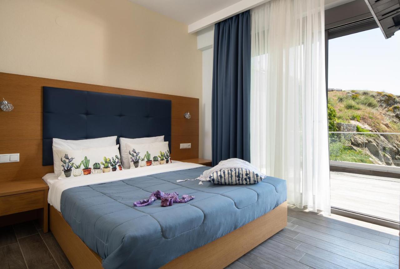 Almare Seaside Studios & Suites - Sarti Sithonia Екстер'єр фото