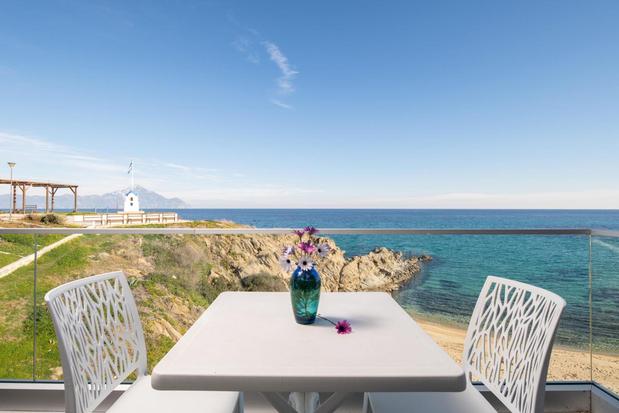 Almare Seaside Studios & Suites - Sarti Sithonia Екстер'єр фото